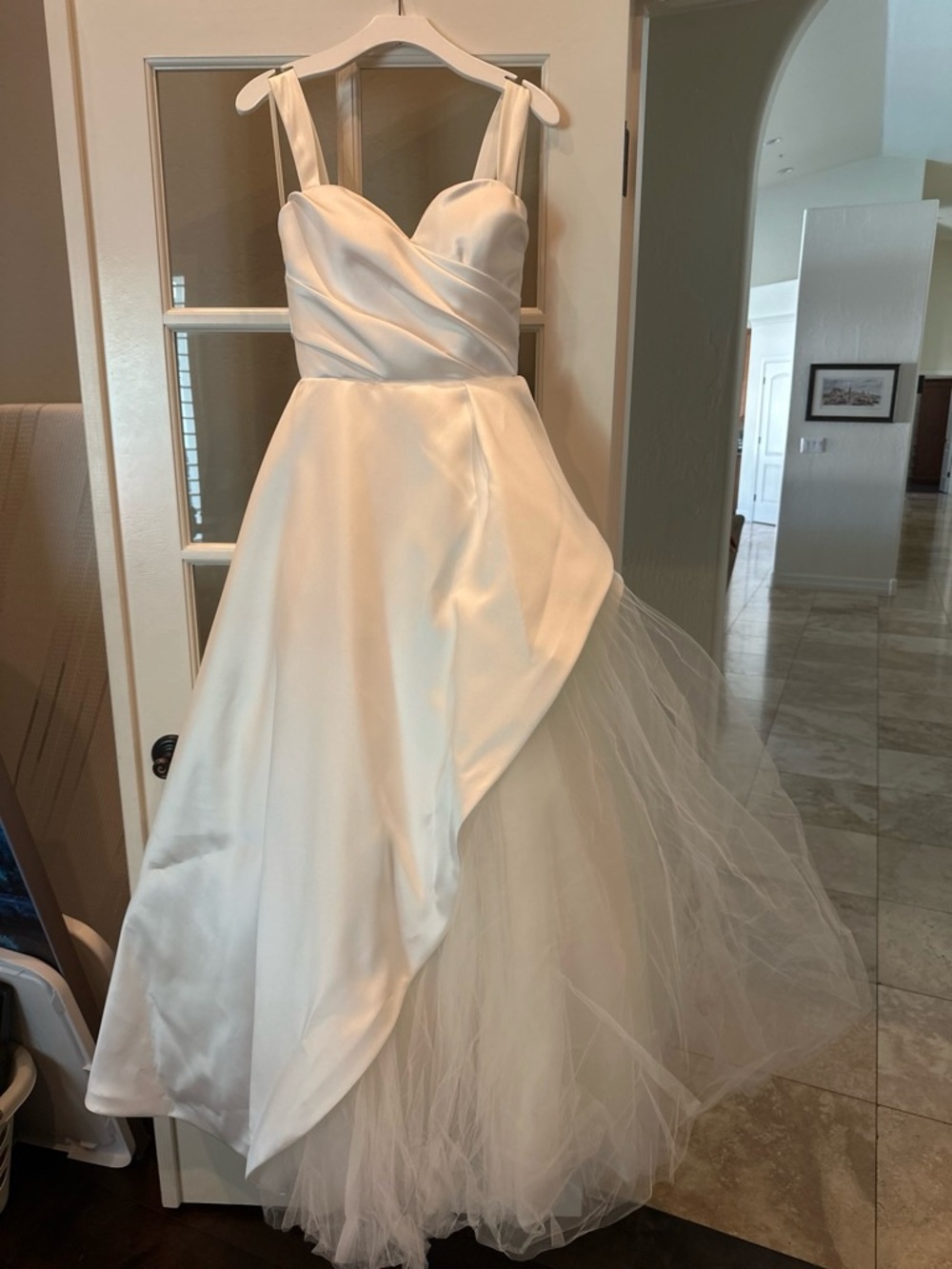Elegant White Satin A-Line Dress with Tulle Skirt